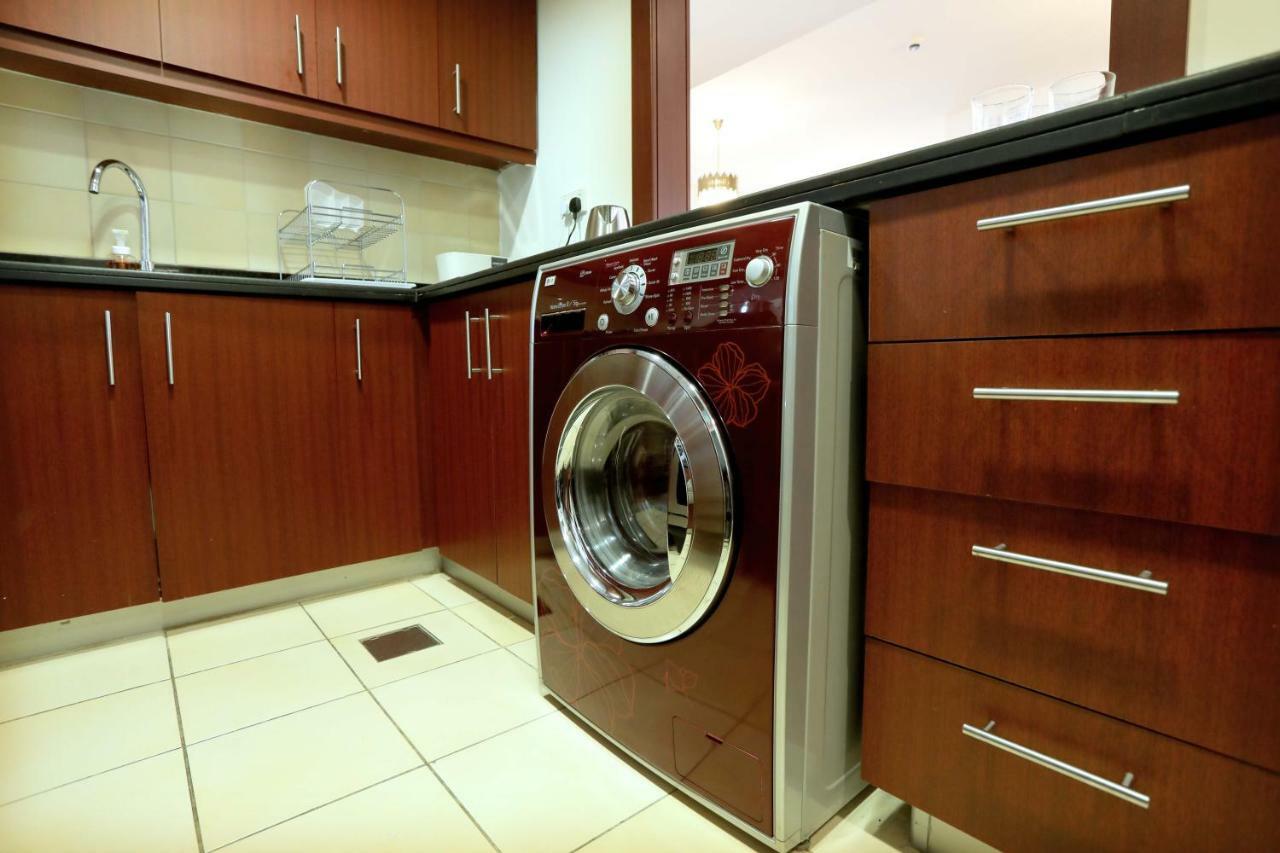 Luxury Casa - Marvel Sea View Apartment Jbr Beach 2Br Dubai Exteriör bild